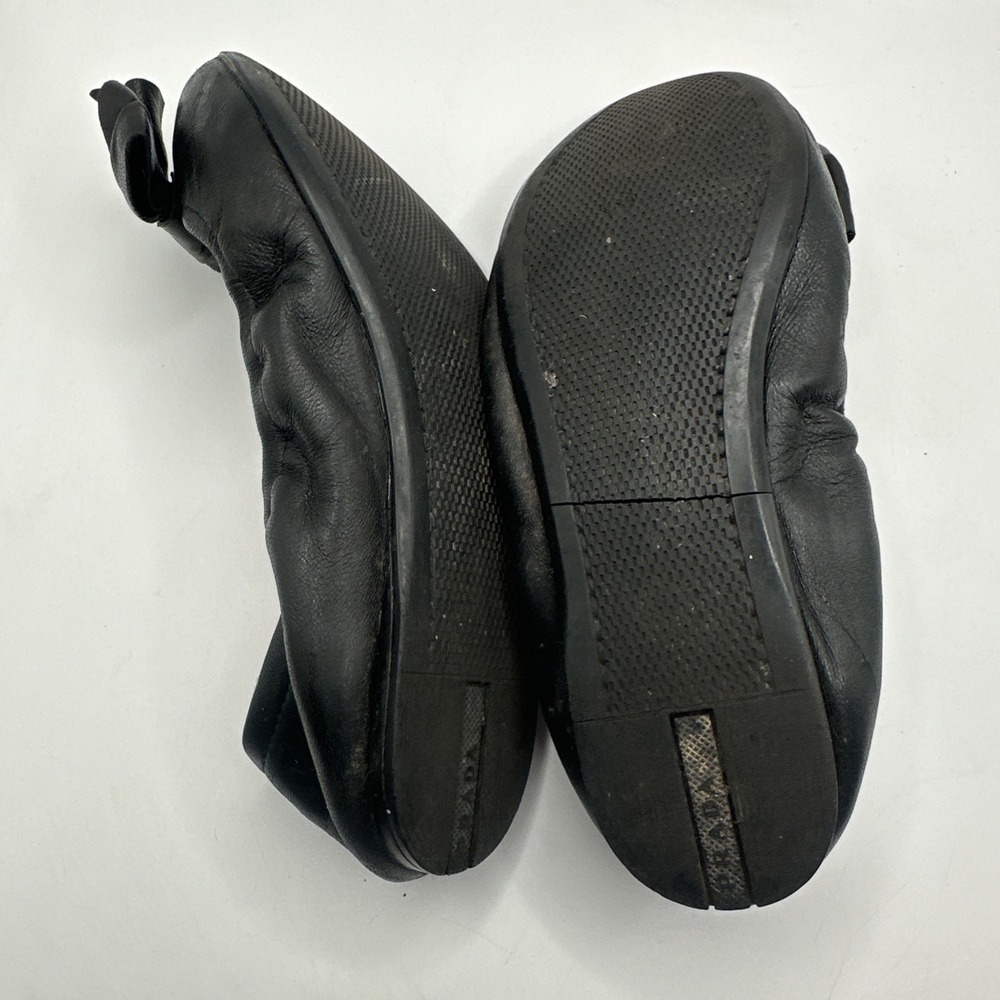 Prada Black Leather Bow Ballet Scrunch Flats 3F5440 Bow Size 36 1/2 - Picture 6 of 9